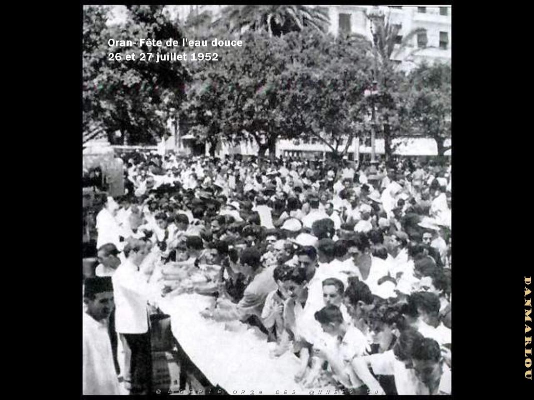 PA i- 33- Place d'armes animee- eau douce.JPG